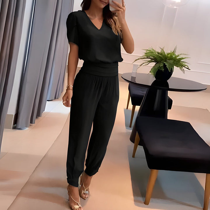 Sarah - Trendy Blouse and Trousers